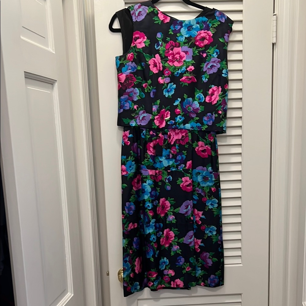 Vintage 2 piece Floral Black Dress